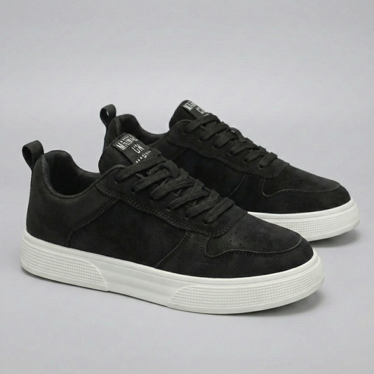 Radcliffe Modern Trainers