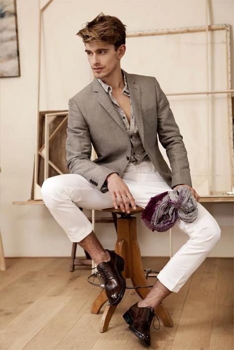James styling the Riviera Linen Blazer