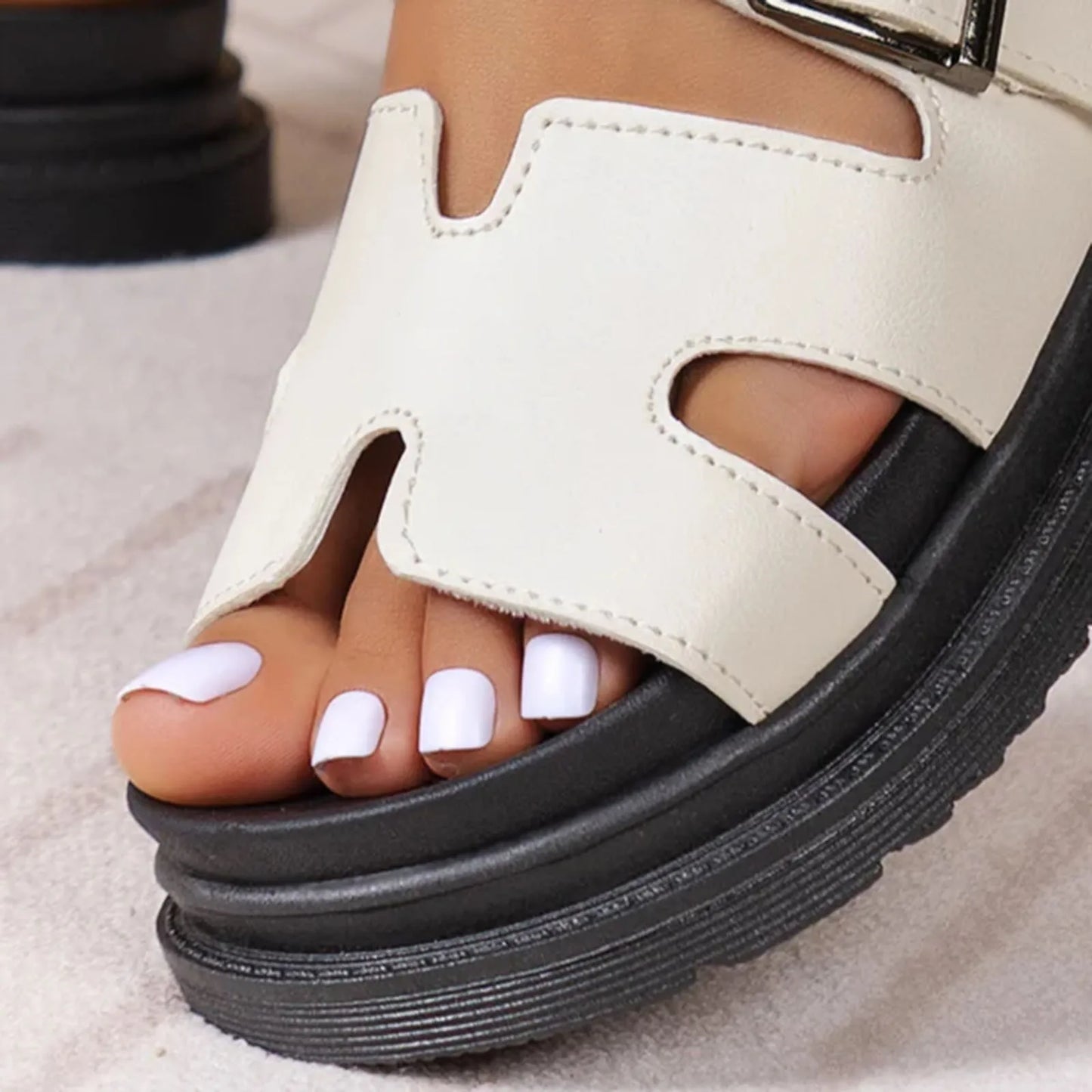 Savona Leather Sandals